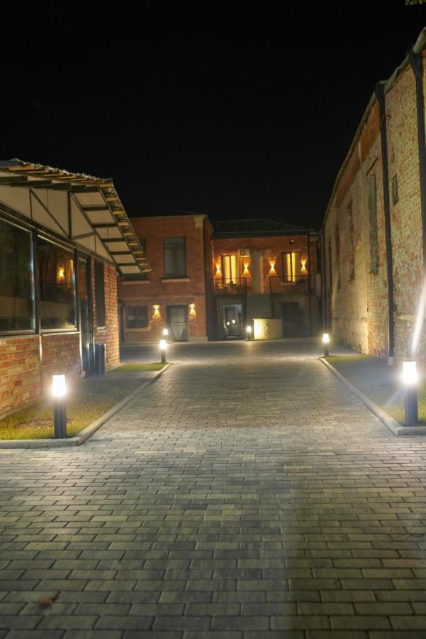 Hotel Ticiani 15 Кутаиси Екстериор снимка