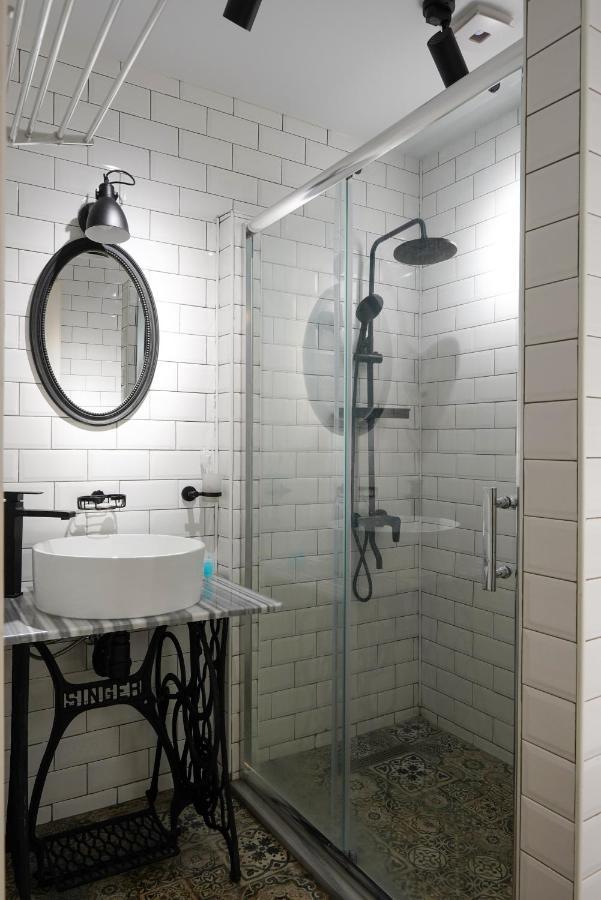 Hotel Ticiani 15 Кутаиси Екстериор снимка
