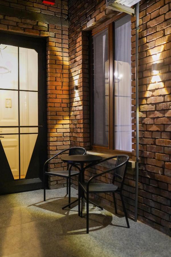 Hotel Ticiani 15 Кутаиси Екстериор снимка